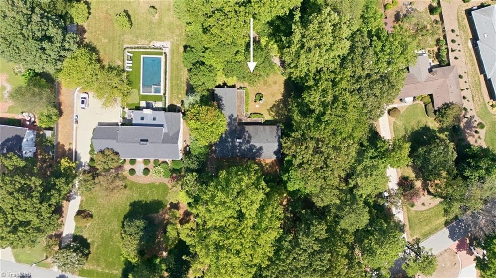 Stick/Site Built at 5510 Mecklenburg Road, Greensboro NC 27407, photo 2 of 29