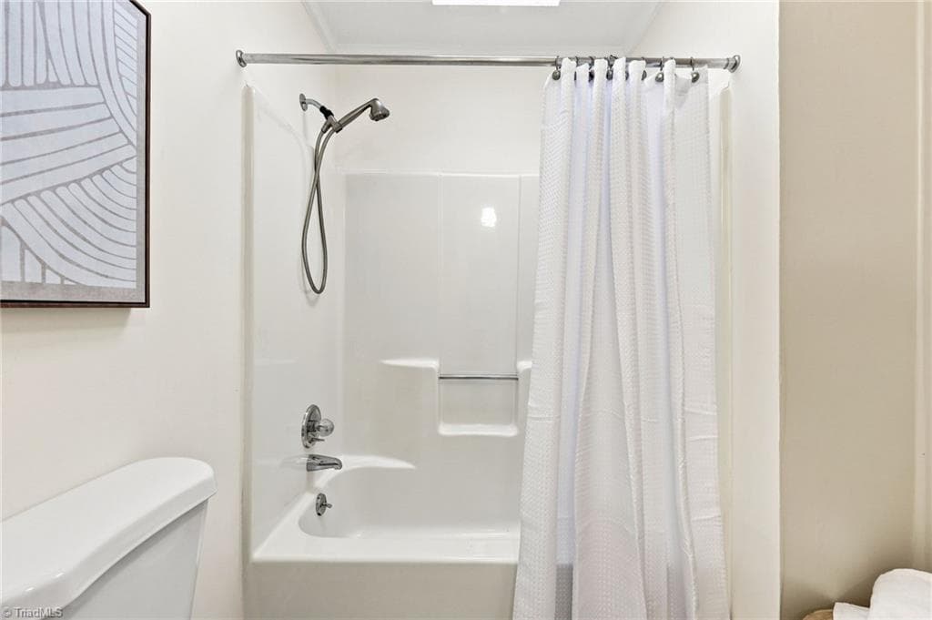 Stick/Site Built at 103 Briar Ridge Circle, Winston-Salem NC 27104, Winston-Salem, photo 27 of 48