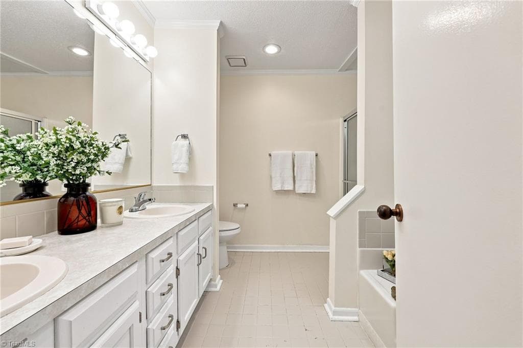 Stick/Site Built at 103 Briar Ridge Circle, Winston-Salem NC 27104, Winston-Salem, photo 20 of 48