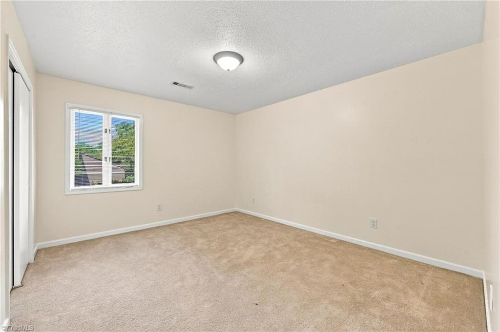 Stick/Site Built at 103 Briar Ridge Circle, Winston-Salem NC 27104, Winston-Salem, photo 24 of 48