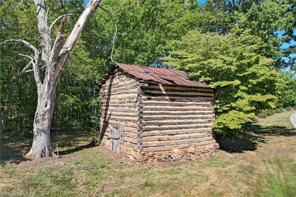 Stick/Site Built at 580 Crowder Road, Madison NC 27025, photo 11 of 47