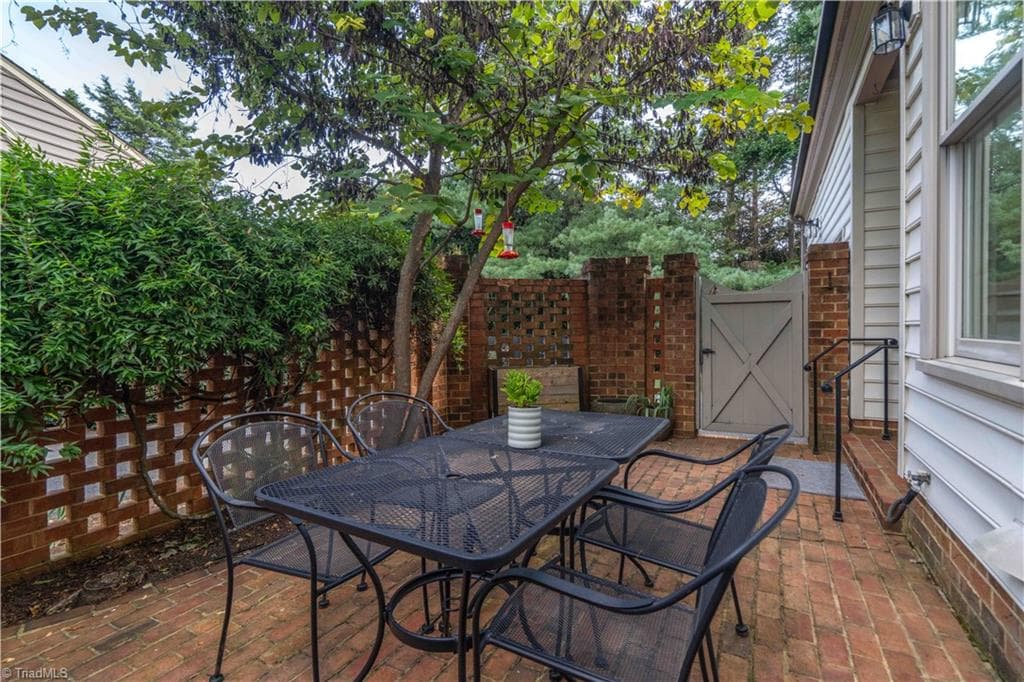 Stick/Site Built at 185 Westhaven Circle, Winston-Salem NC 27104, Winston-Salem, photo 16 of 50