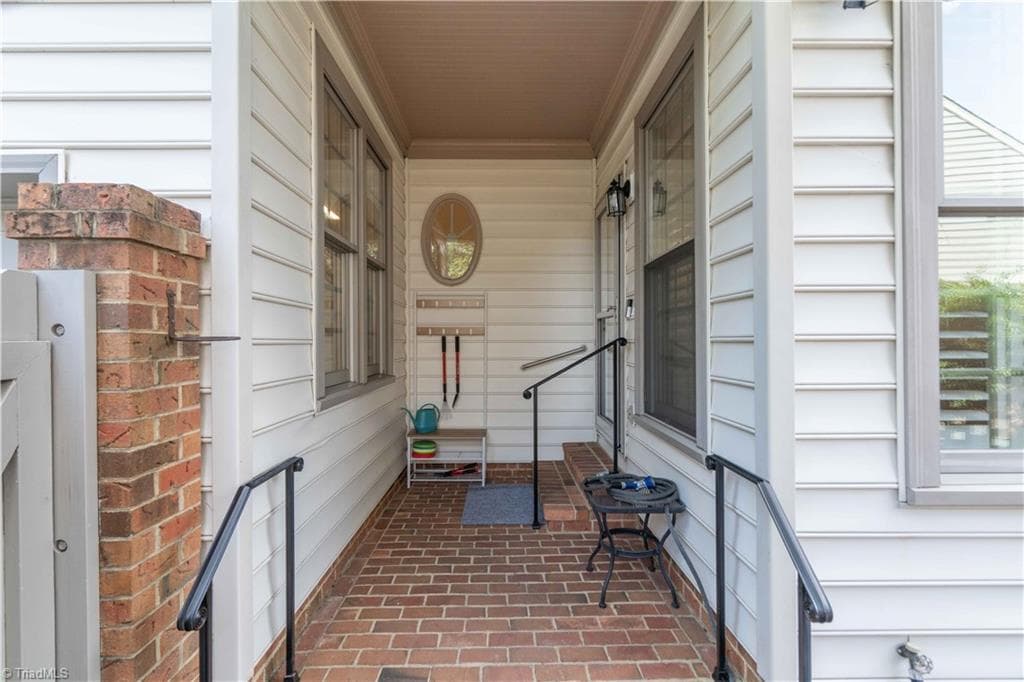 Stick/Site Built at 185 Westhaven Circle, Winston-Salem NC 27104, Winston-Salem, photo 15 of 50