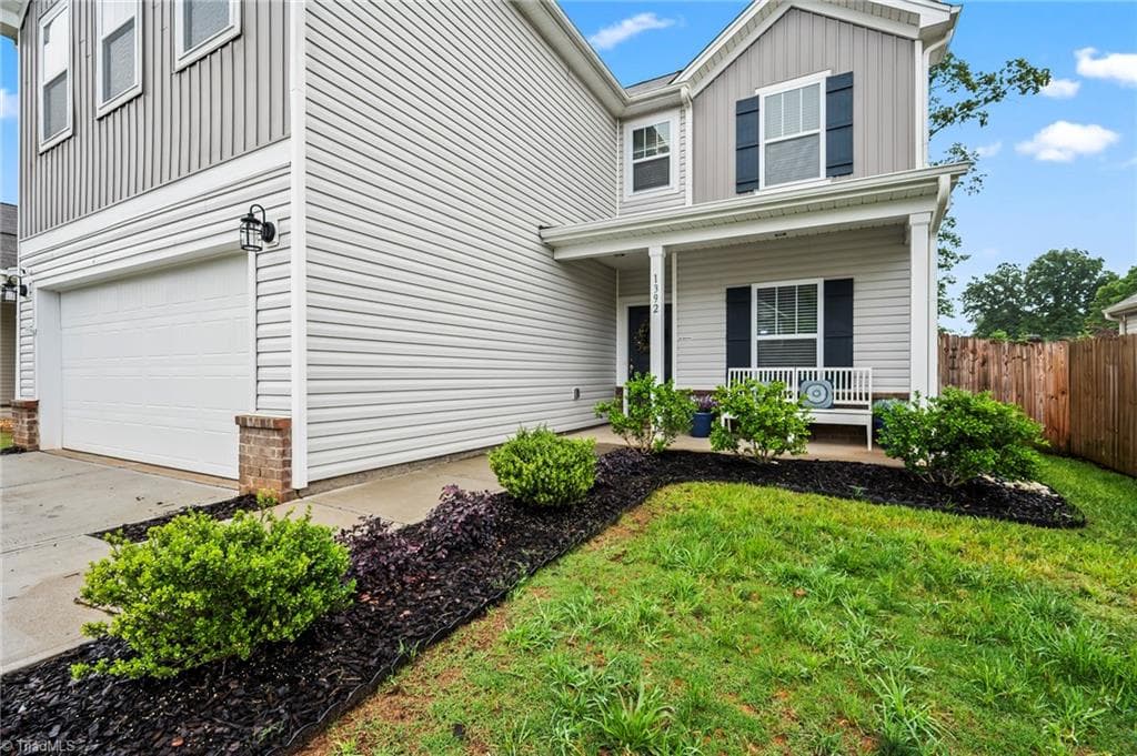 Stick/Site Built at 1392 Finwick Drive, Pfafftown NC 27040, photo 2 of 42