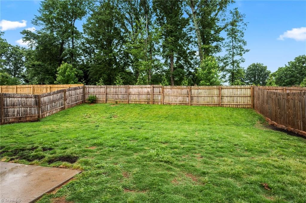 Stick/Site Built at 1392 Finwick Drive, Pfafftown NC 27040, photo 6 of 42