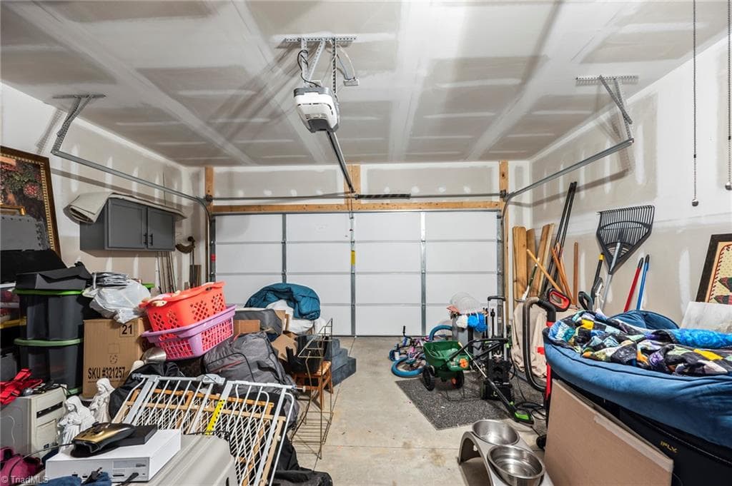 Stick/Site Built at 1392 Finwick Drive, Pfafftown NC 27040, photo 13 of 42