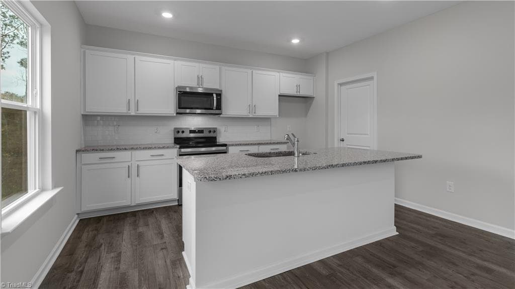 Stick/Site Built at 3768 Quail Haven Drive, Winston-Salem NC 27107, Winston-Salem, photo 8 of 29