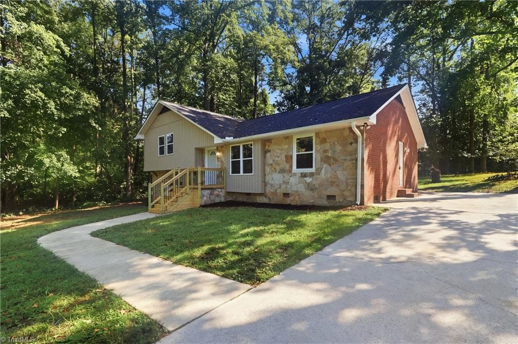 1505 Brannock Drive, Greensboro NC 27406