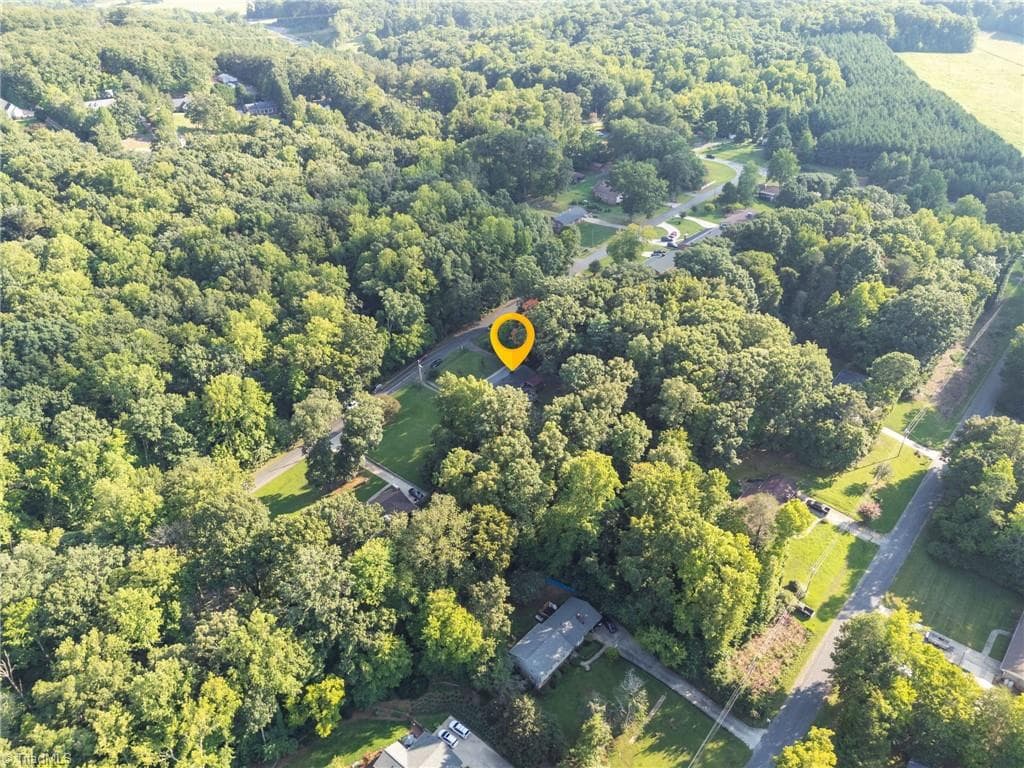 Stick/Site Built at 628 Kennedy Country Drive, Asheboro NC 27205, photo 34 of 42