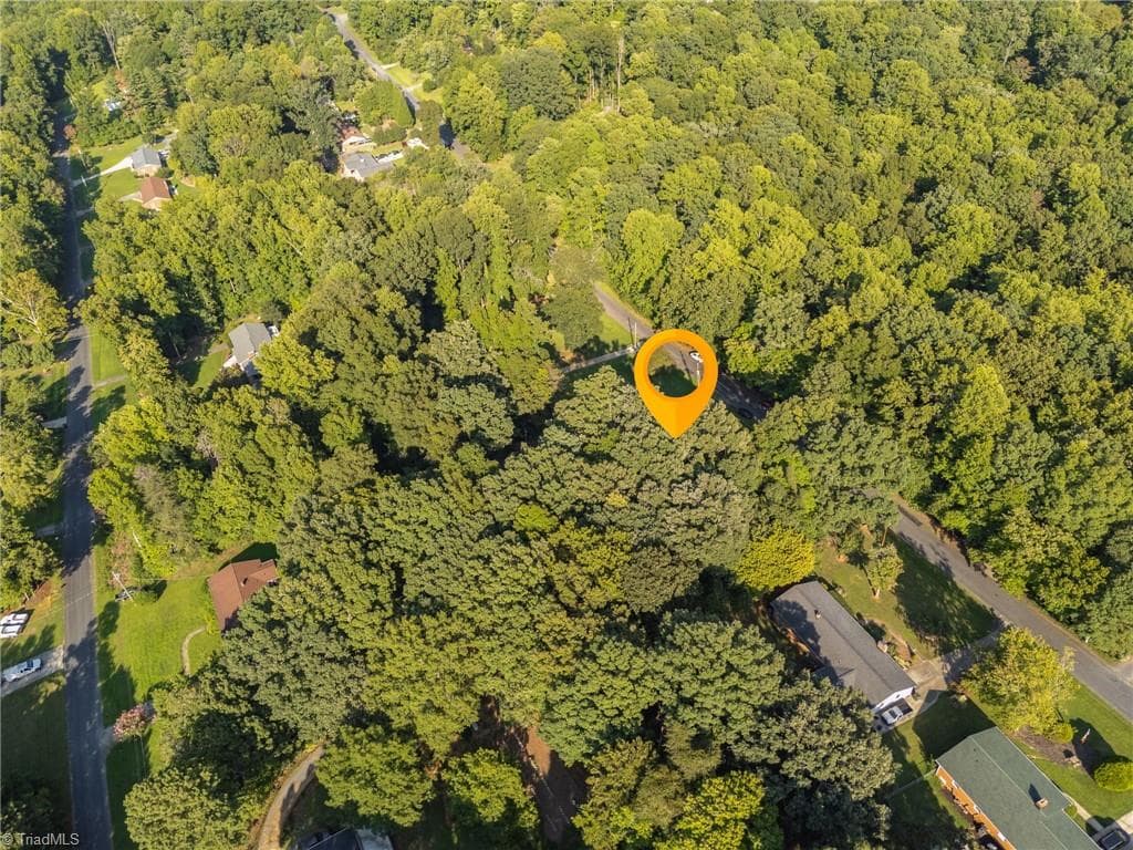 Stick/Site Built at 628 Kennedy Country Drive, Asheboro NC 27205, photo 39 of 42