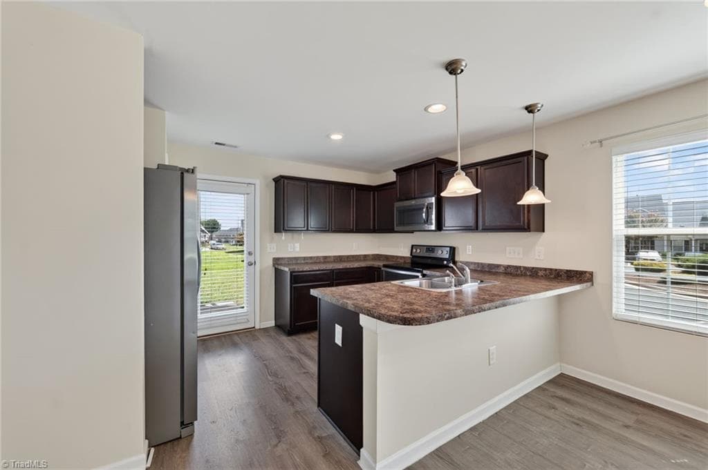 Stick/Site Built at 7361 Garett Park Drive, Burlington NC 27377, Burlington, photo 11 of 47