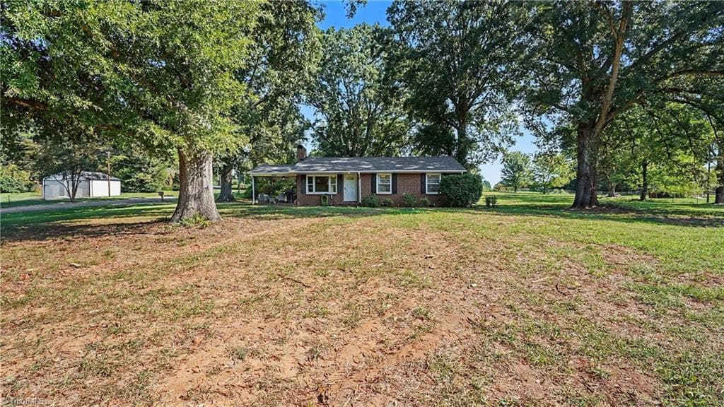 4129 High Point Road, Winston-Salem NC 27107