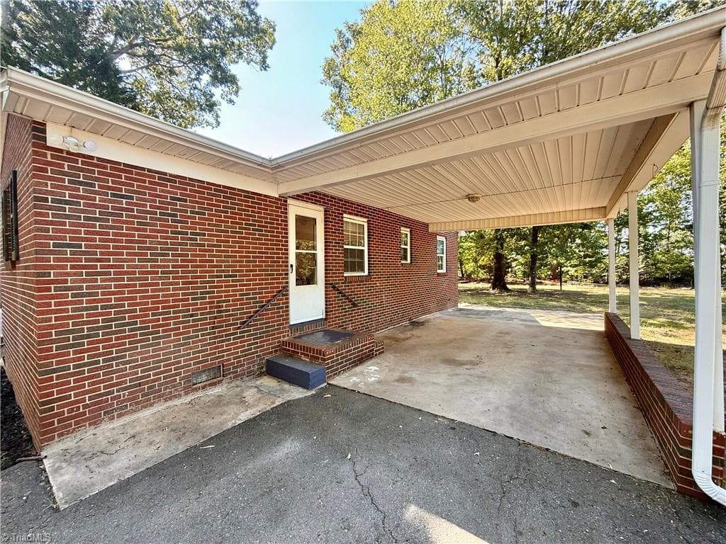 Stick/Site Built at 316 Old Hollow Road, Winston-Salem NC 27105, Winston-Salem, photo 25 of 28