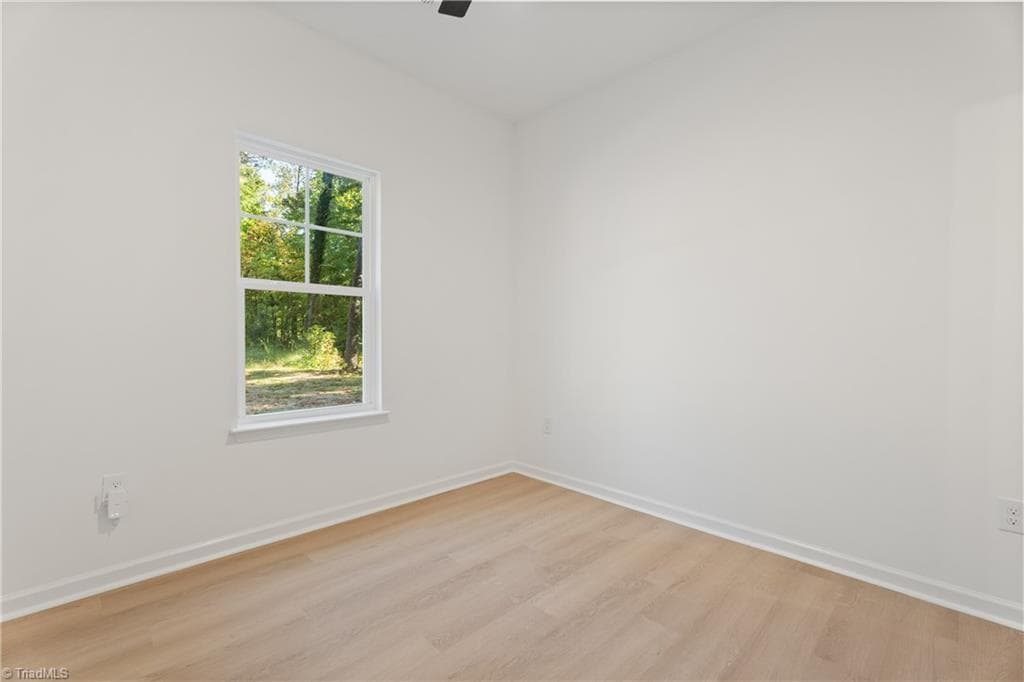 Stick/Site Built at 113 Barlow Circle, Winston-Salem NC 27105, photo 11 of 26