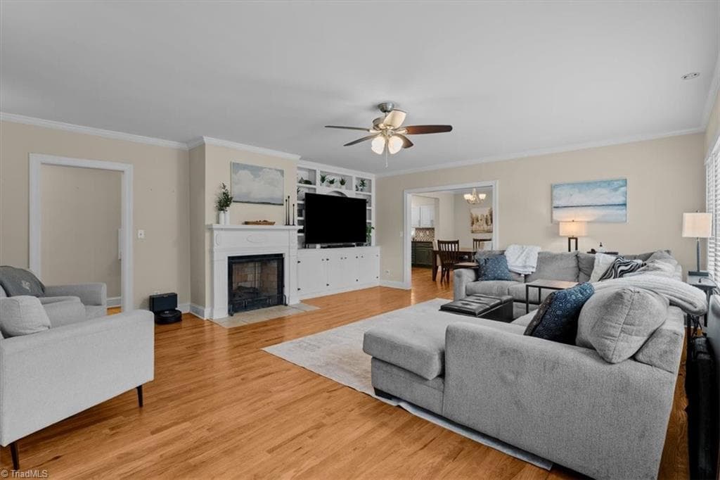 Stick/Site Built at 816 Ferndale Boulevard, High Point NC 27262, photo 6 of 40