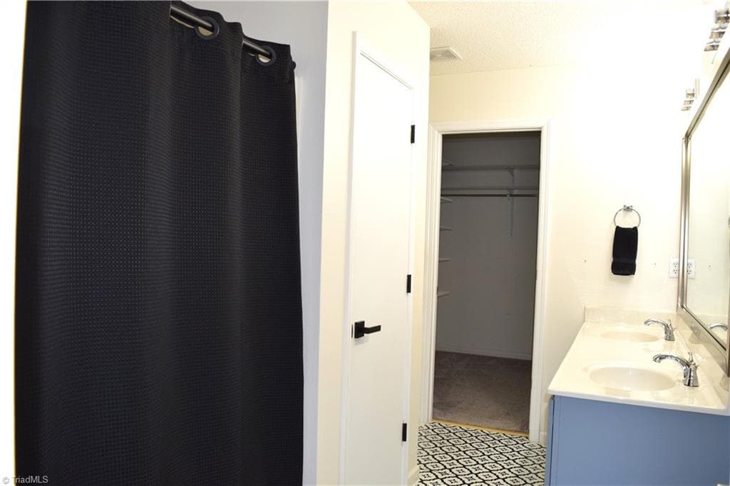 Stick/Site Built at 1015 Cayley Court, High Point NC 27260, photo 22 of 36