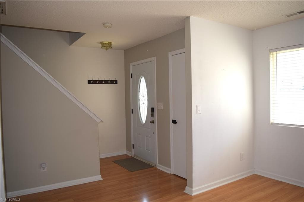 Stick/Site Built at 1015 Cayley Court, High Point NC 27260, photo 5 of 36