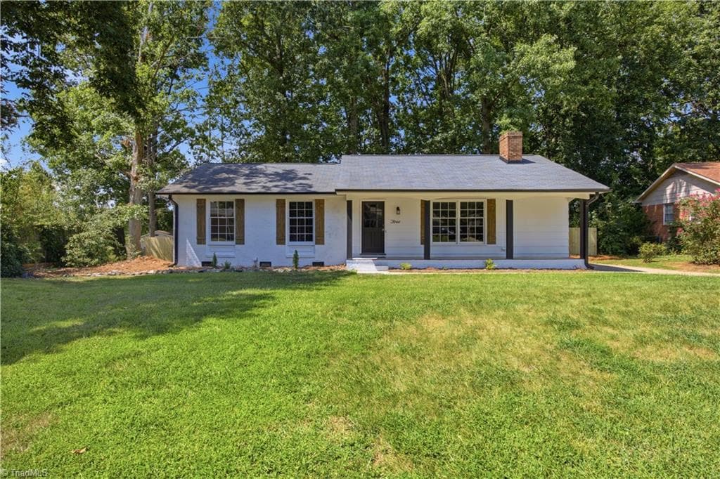 3 Woodclub Court, Greensboro NC 27406