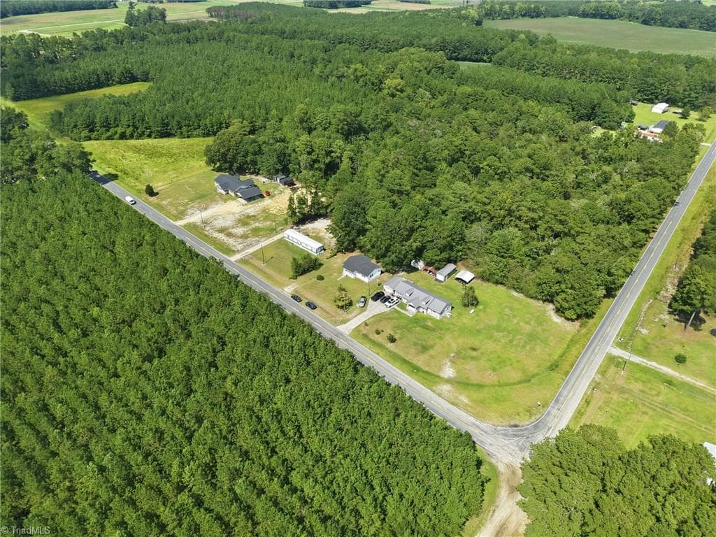 Stick/Site Built at 1450 Baldwin Branch Church Road, Elizabethtown NC 28337, photo 47 of 50