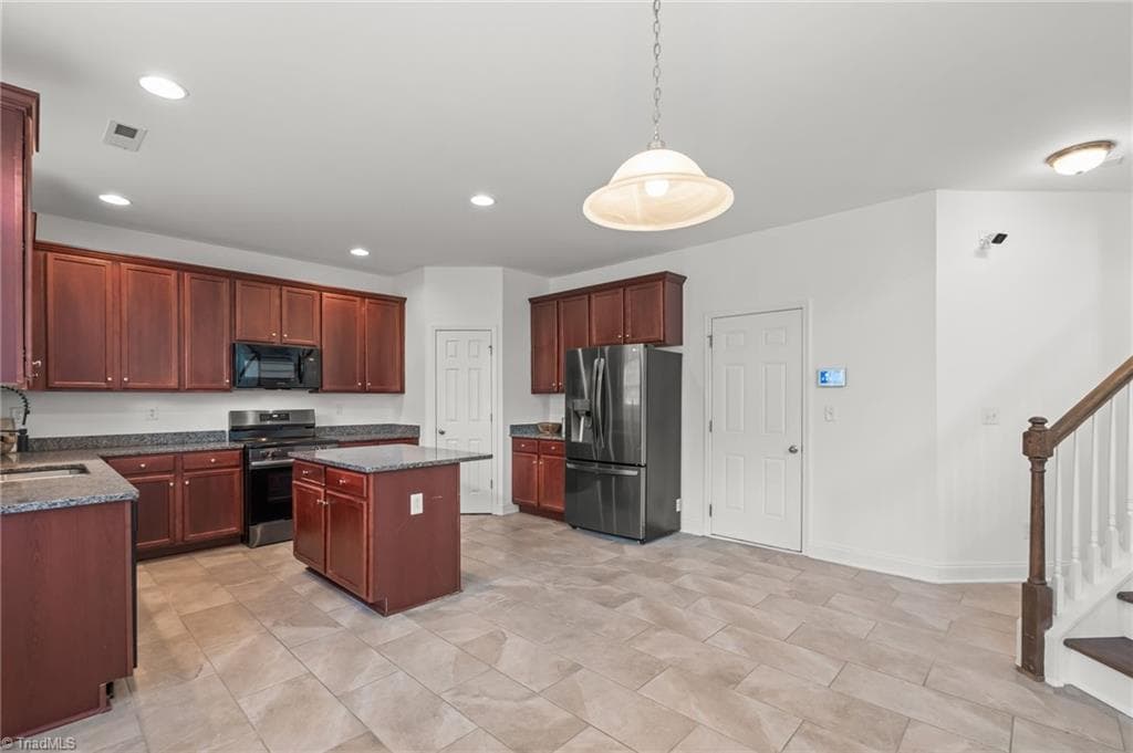 Stick/Site Built at 3523 Sagedale Court, High Point NC 27265, photo 15 of 47