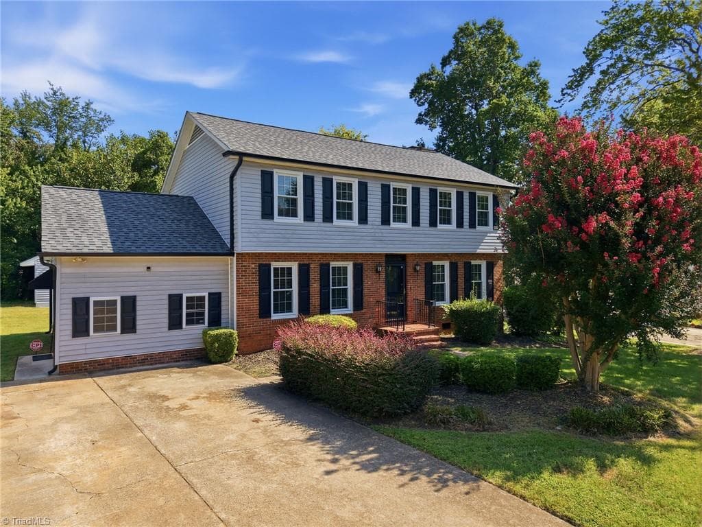 105 Peach Orchard Drive, Greensboro NC 27455