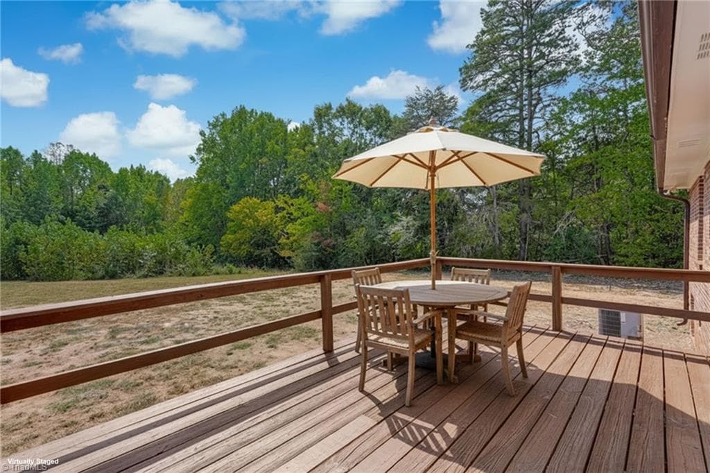 Stick/Site Built at 802 Strawberry Road, Reidsville NC 27320, photo 6 of 46