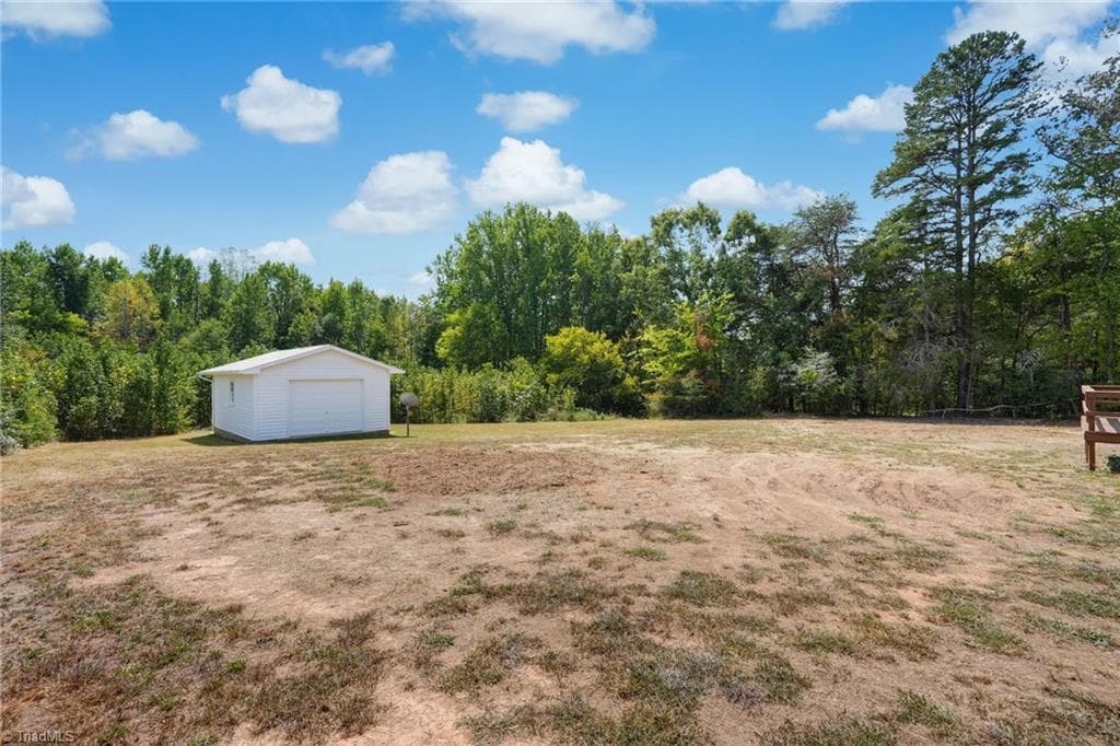 Stick/Site Built at 802 Strawberry Road, Reidsville NC 27320, photo 40 of 46