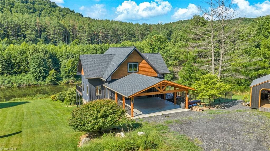 Stick/Site Built at 309 Flint River Drive, Laurel Springs NC 28644, photo 6 of 48