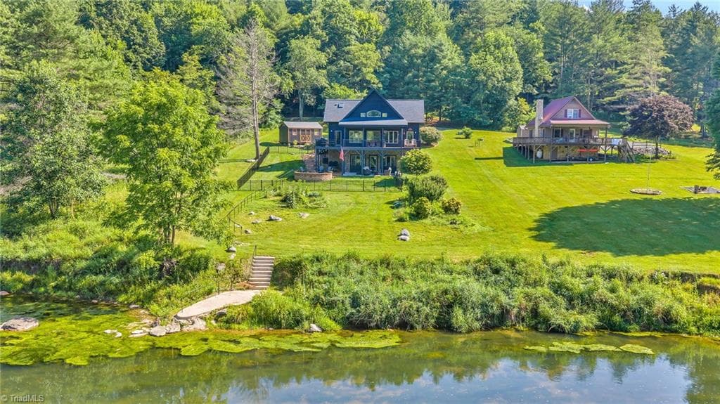 309 Flint River Drive, Laurel Springs NC 28644