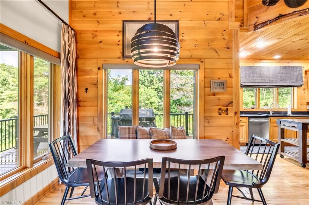 Stick/Site Built at 309 Flint River Drive, Laurel Springs NC 28644, photo 15 of 48