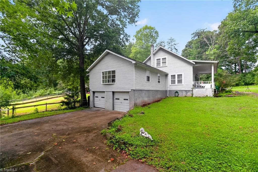 Stick/Site Built at 290 Grady Road, Reidsville NC 27320, photo 31 of 44