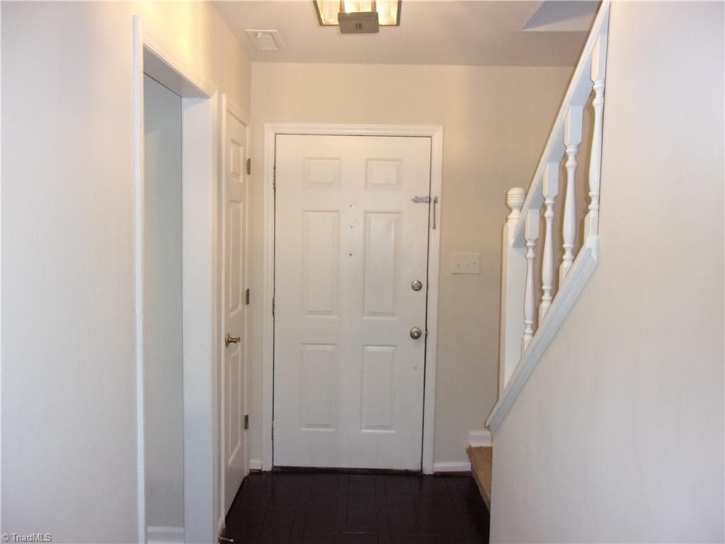 Stick/Site Built at 1715 Ternberry Road, High Point NC 27262, photo 23 of 32