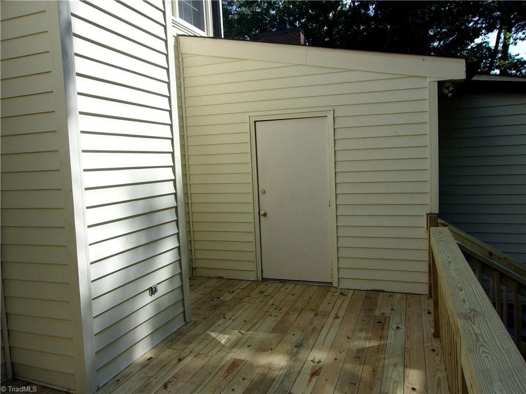 Stick/Site Built at 1715 Ternberry Road, High Point NC 27262, photo 26 of 32