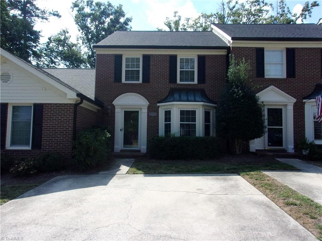 Stick/Site Built at 1715 Ternberry Road, High Point NC 27262, photo 30 of 32