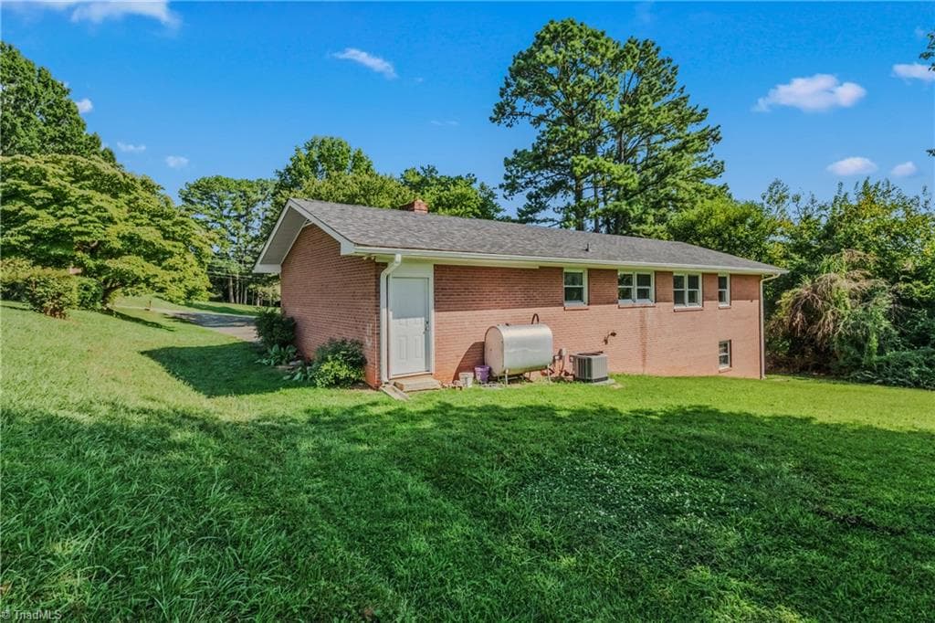 Stick/Site Built at 2149 Margaret Drive, Mount Airy NC 27030, Mount Airy, photo 43 of 44