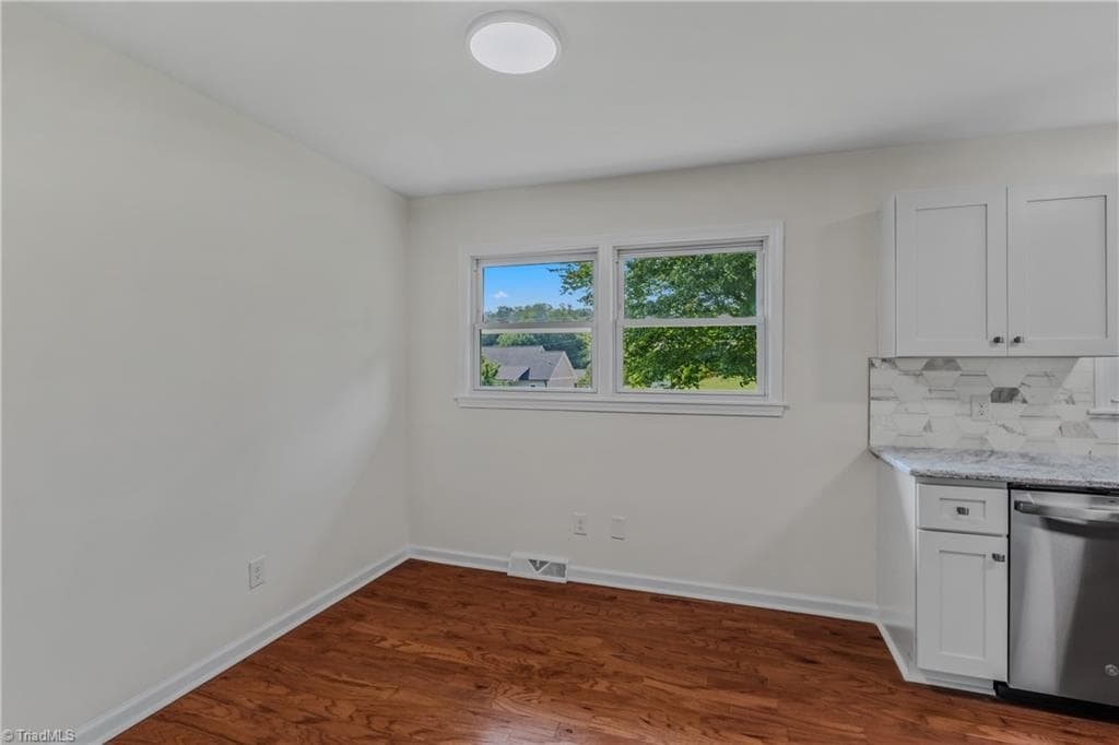 Stick/Site Built at 2149 Margaret Drive, Mount Airy NC 27030, Mount Airy, photo 15 of 44