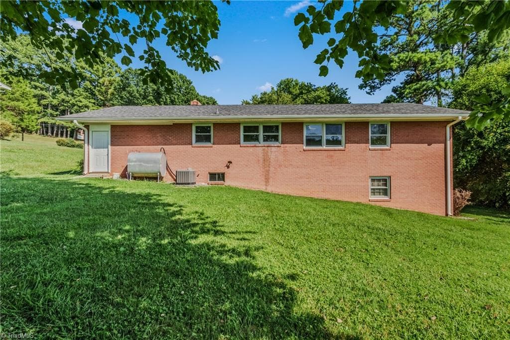 Stick/Site Built at 2149 Margaret Drive, Mount Airy NC 27030, Mount Airy, photo 41 of 44