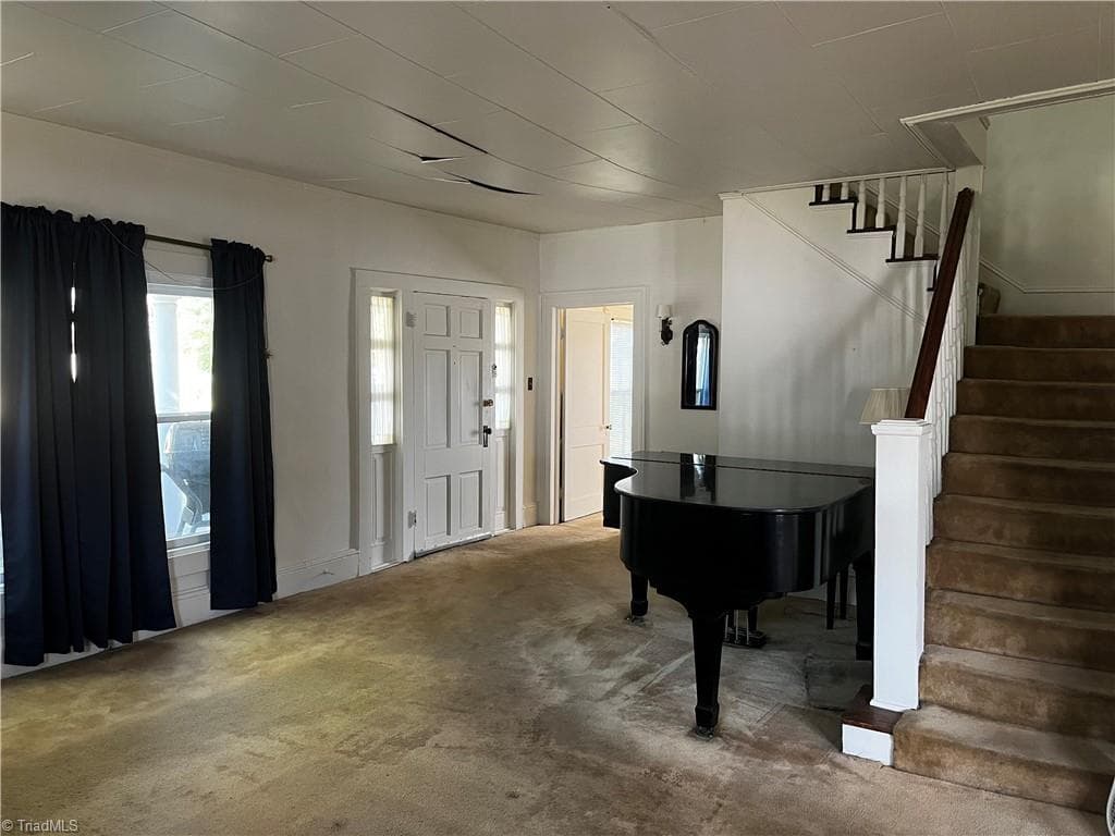 Stick/Site Built at 207 Summit Street, Walnut Cove NC 27052, photo 9 of 24