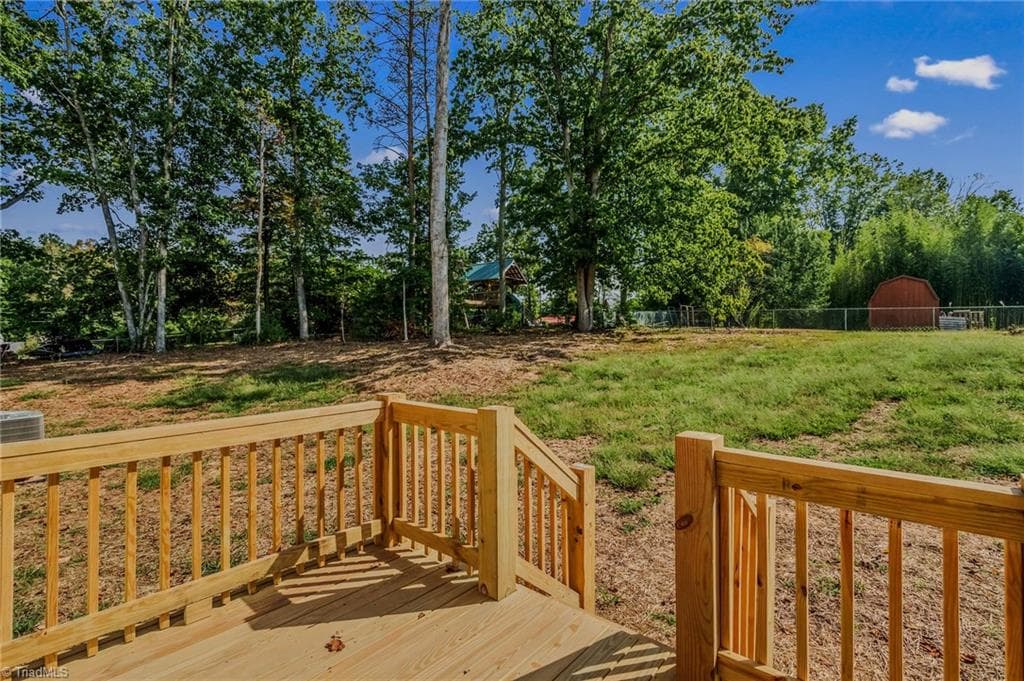 Manufactured Home at 116 Brookfield Drive, Mount Airy NC 27030, photo 36 of 39