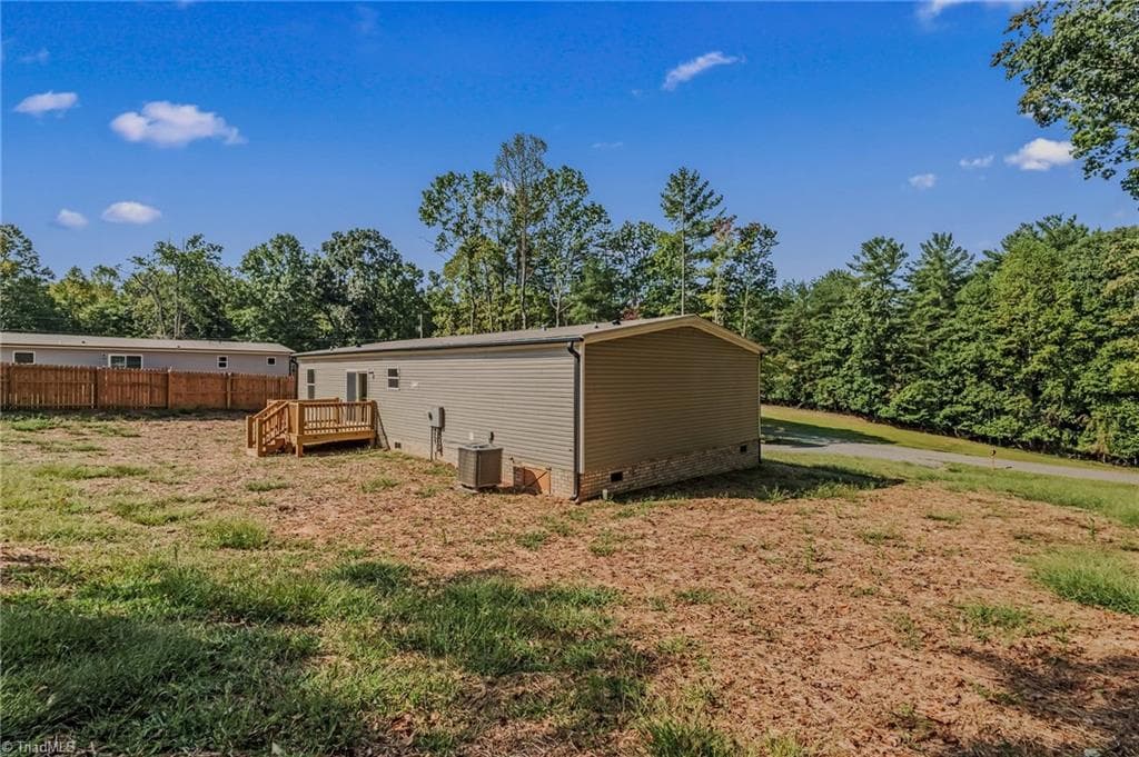 Manufactured Home at 116 Brookfield Drive, Mount Airy NC 27030, photo 35 of 39