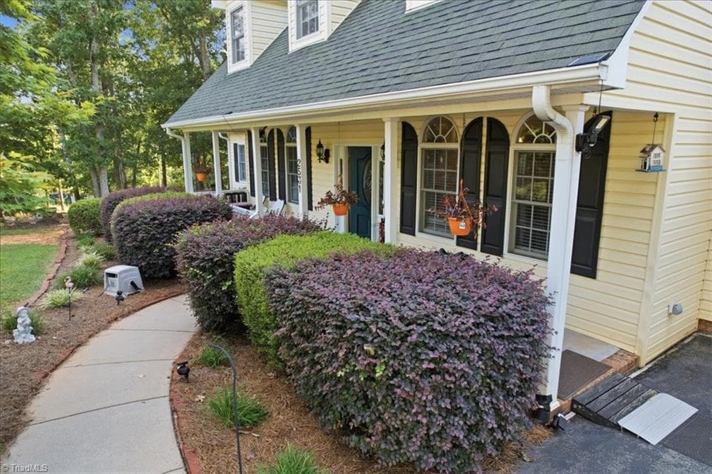 Stick/Site Built at 2531 Peppertree Ridge Road, Randleman NC 27317, photo 2 of 47