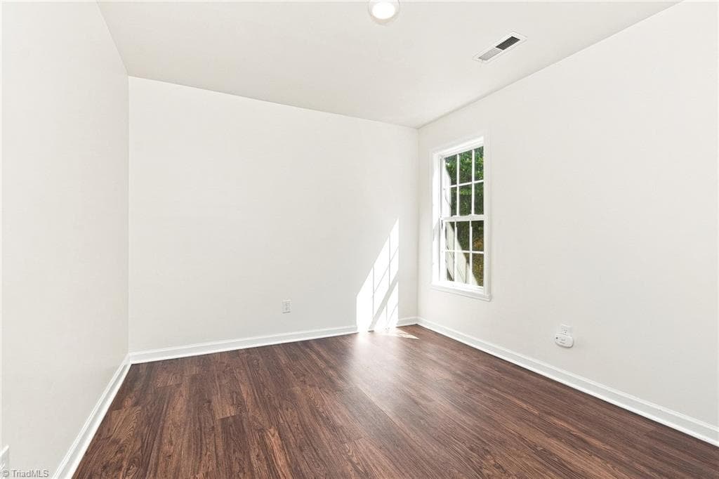 Stick/Site Built at 5117 Oakhurst Park Court, Kernersville NC 27284, Kernersville, photo 19 of 30