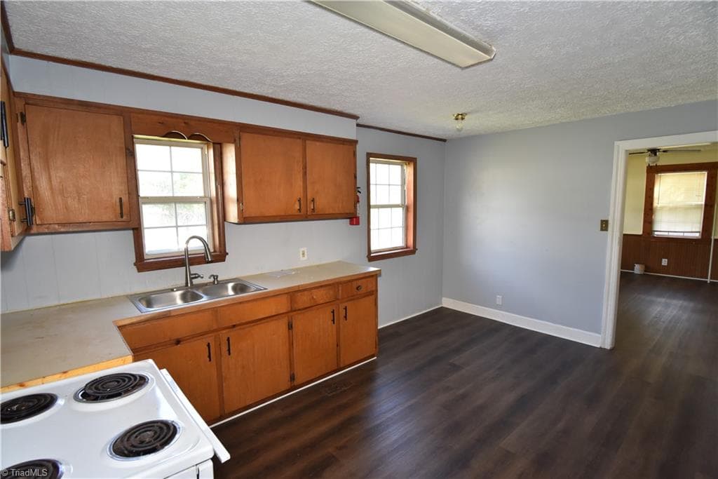 Stick/Site Built at 2830 Patria Street, Winston-Salem NC 27127, Winston-Salem, photo 4 of 18
