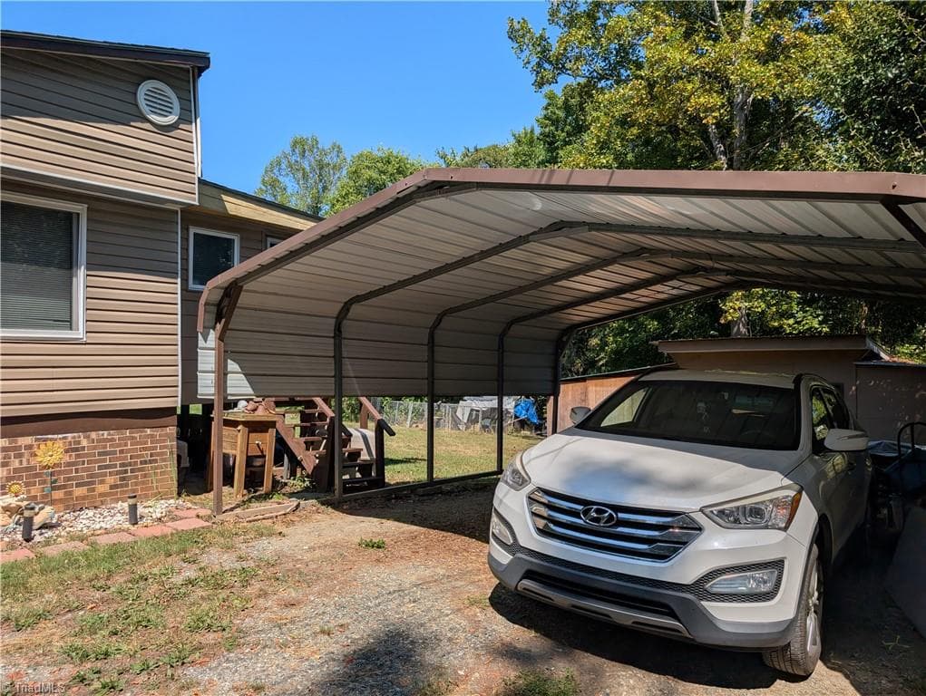 Manufactured Home at 661 Eden Road, Stoneville NC 27048, photo 22 of 32
