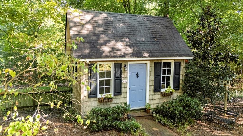 Stick/Site Built at 5001 Edinborough Road, Greensboro NC 27406, photo 13 of 50