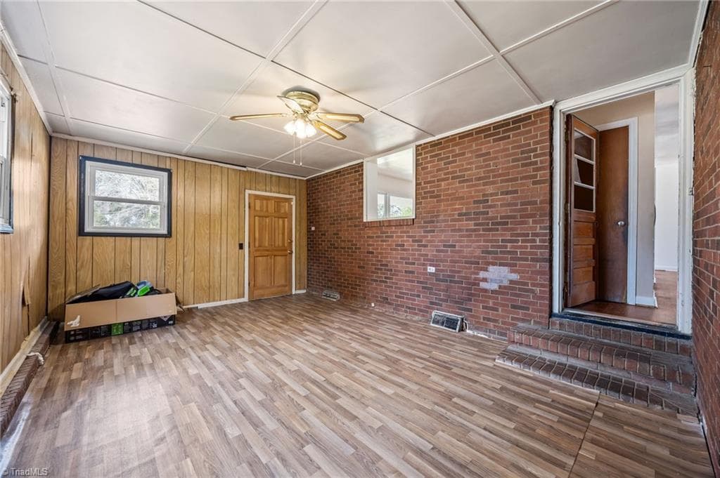 Stick/Site Built at 1108 Dartmouth Avenue, High Point NC 27260, photo 22 of 35