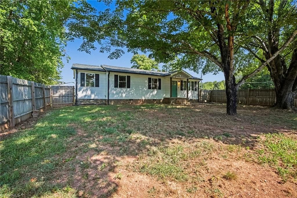 Stick/Site Built at 118 Shady Grove Road, Eden NC 27288, Eden, photo 7 of 52