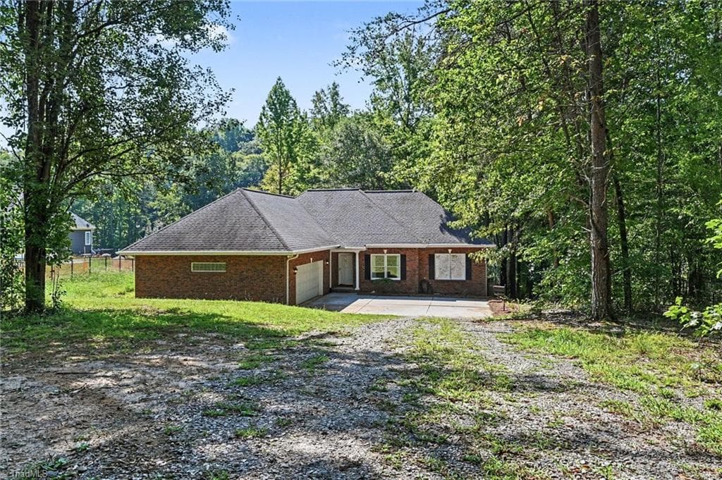 Stick/Site Built at 8271 Long Island Road, Catawba NC 28609, Catawba, photo 3 of 31