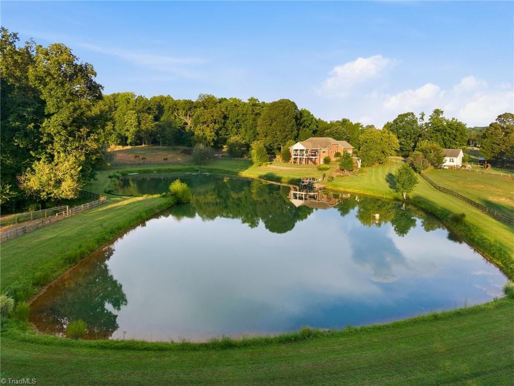 Stick/Site Built at 2985 Bradshaw Road, Mooresville NC 28115, Mooresville, photo 6 of 50