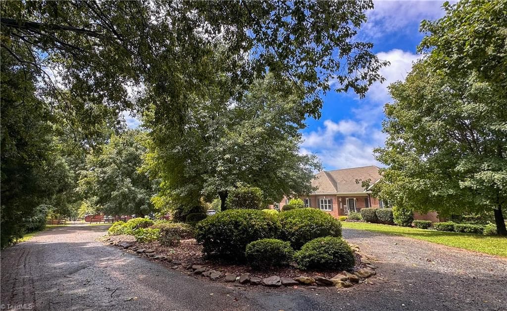 Stick/Site Built at 2985 Bradshaw Road, Mooresville NC 28115, Mooresville, photo 41 of 50